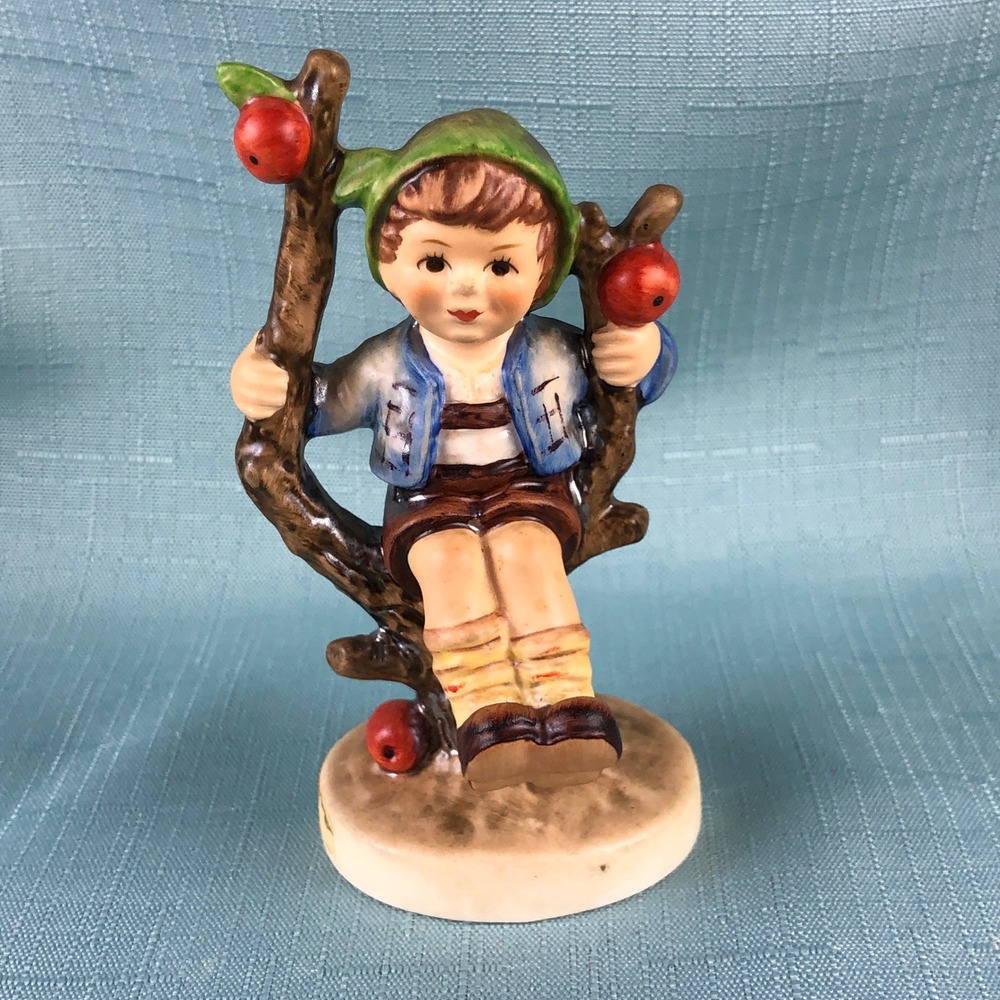 VTG Hummel Goebel "Apple Tree Boy" Figurine 6" TMK 6 #142 Signed with Box